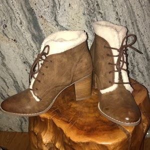 Cutest Winter Booties with Faux Shearling
